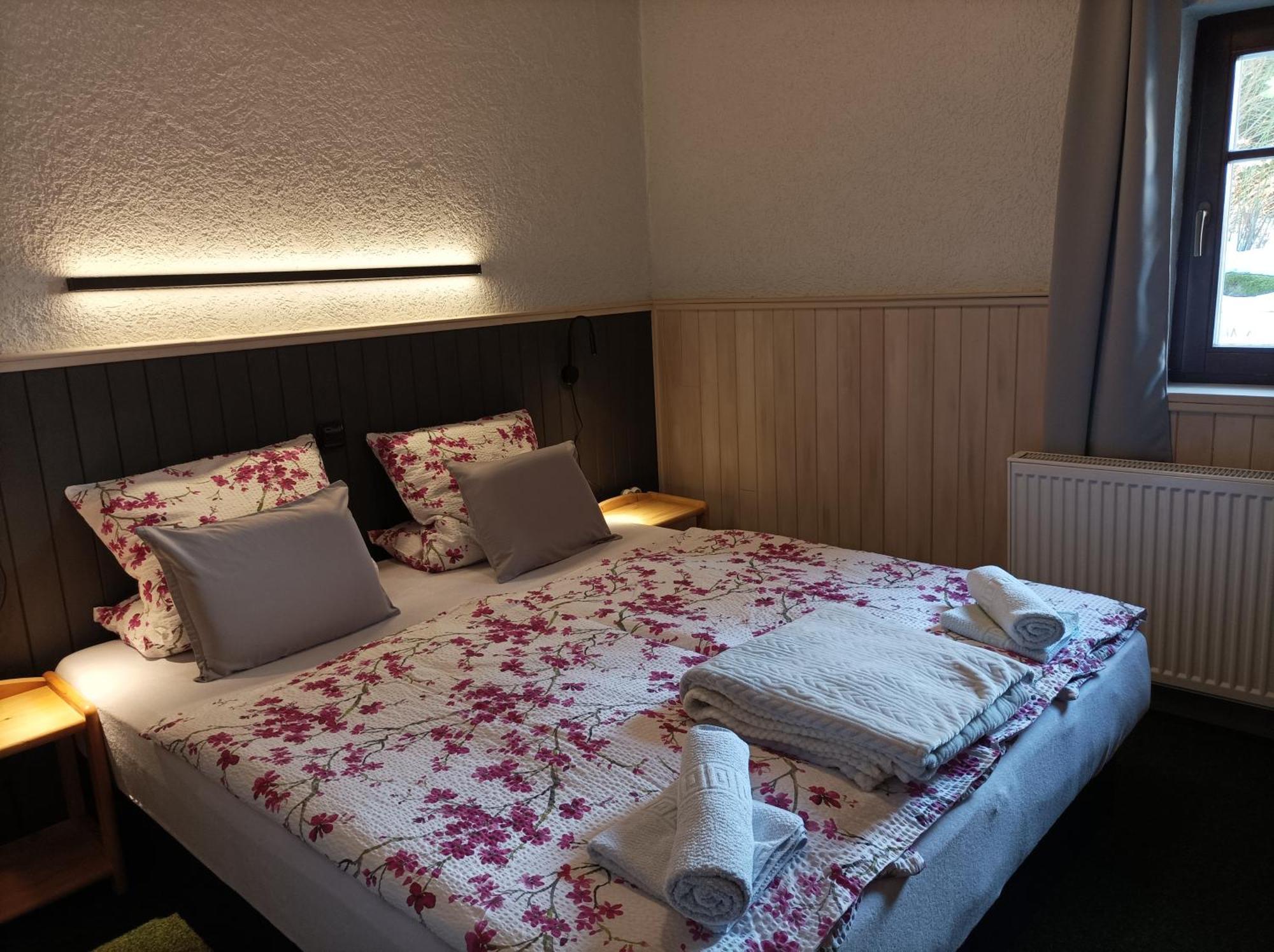Pension Doro Černý Důl Extérieur photo